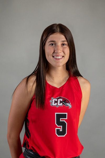 Kare Robertson 2021 headshot